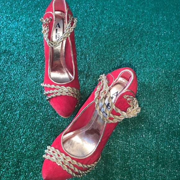 Alba Heels Shoes Red Size 6 1/2 Platform Chains High Heels - Picture 11 of 11